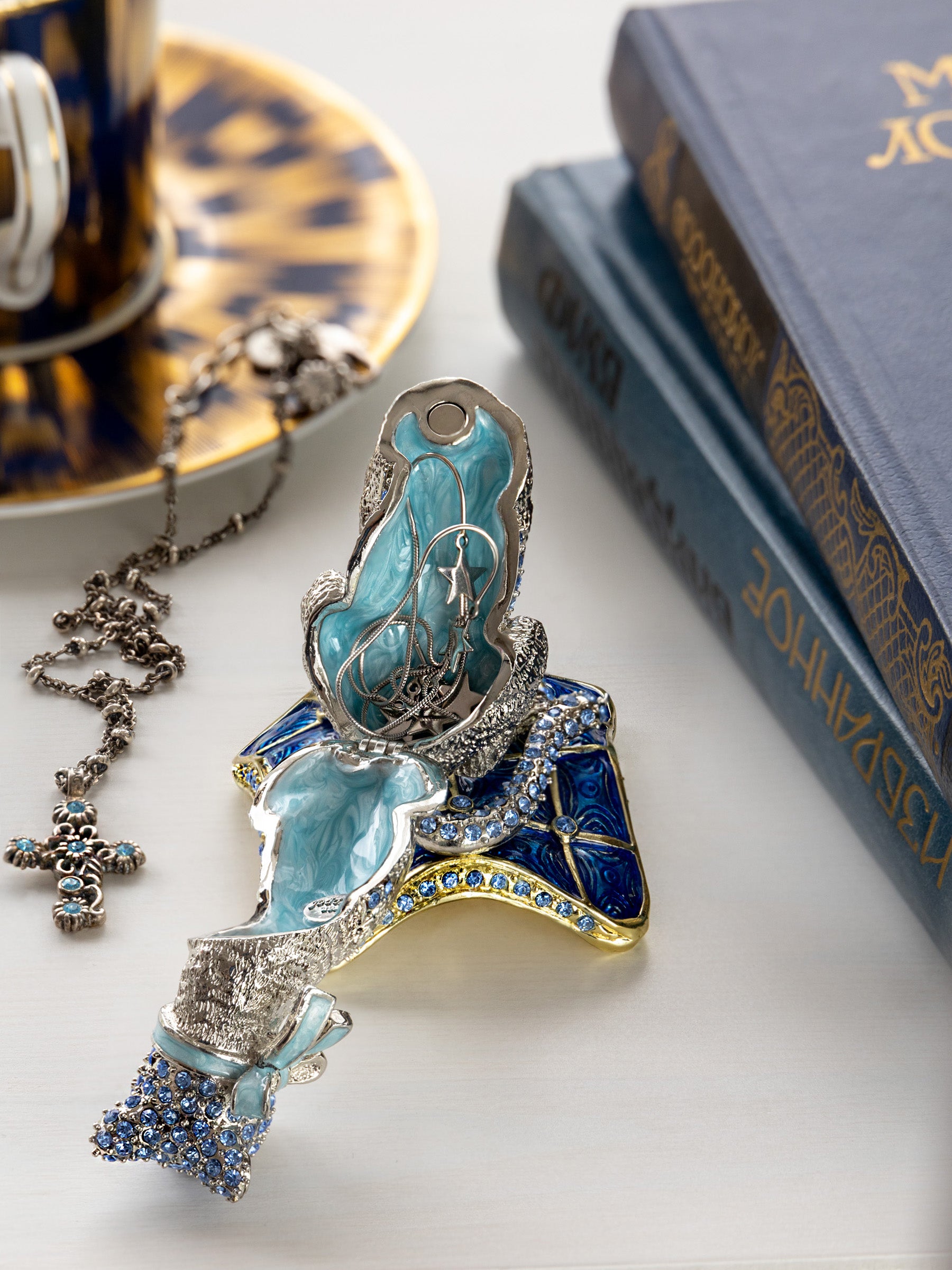 Elegant Silver Cat Trinket Box with Blue Crystals