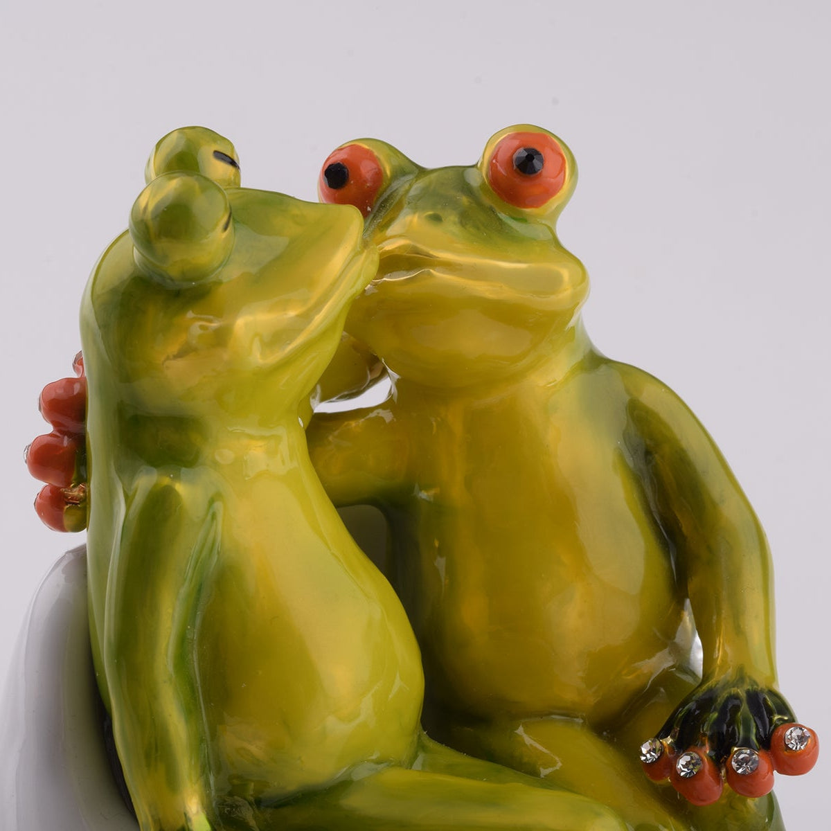Keren Kopal Two Frogs in love Sitting Together