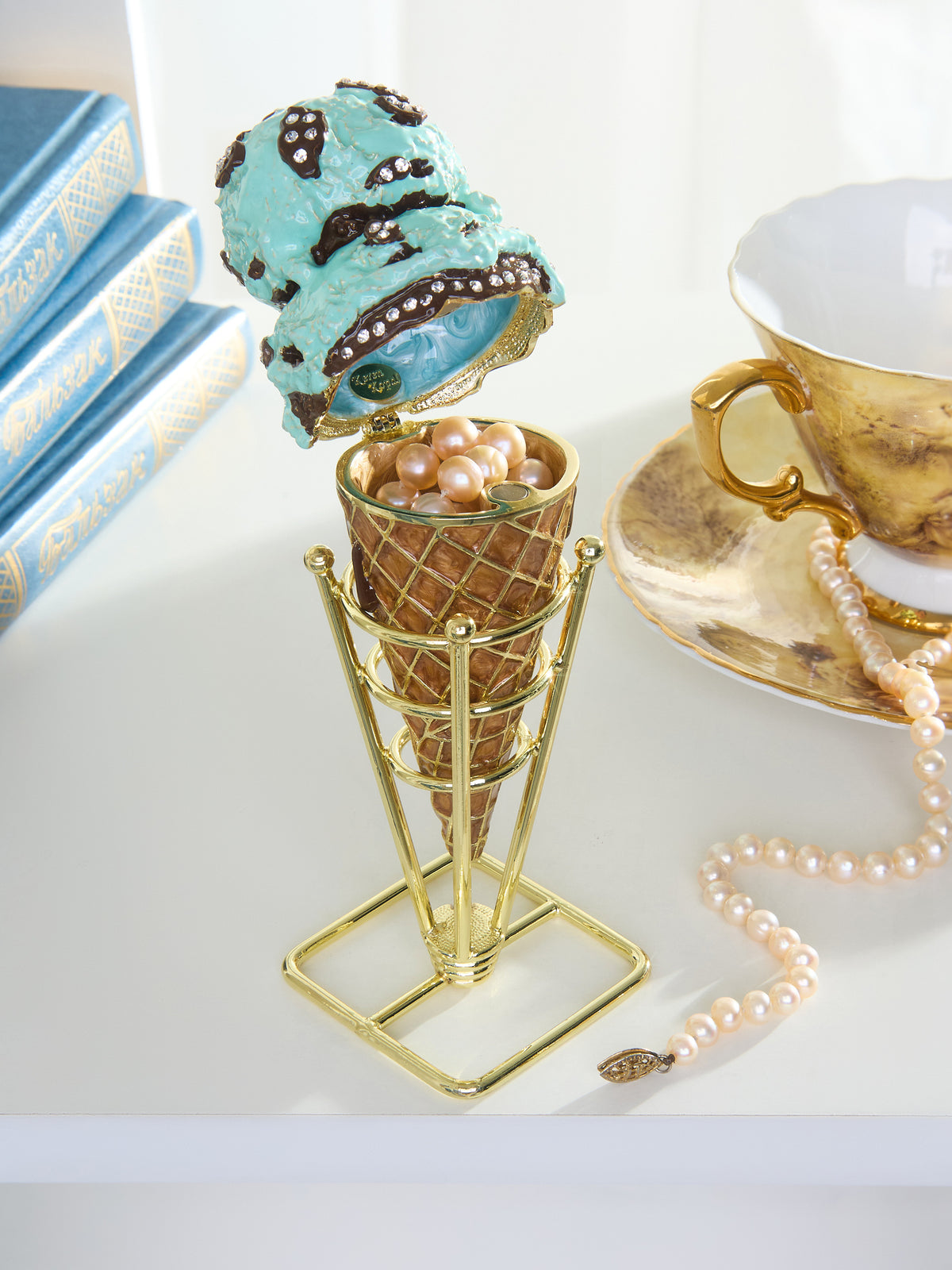 Keren Kopal Summer Special Mint Chocolate Chip Ice Cream Cone Trinket Box