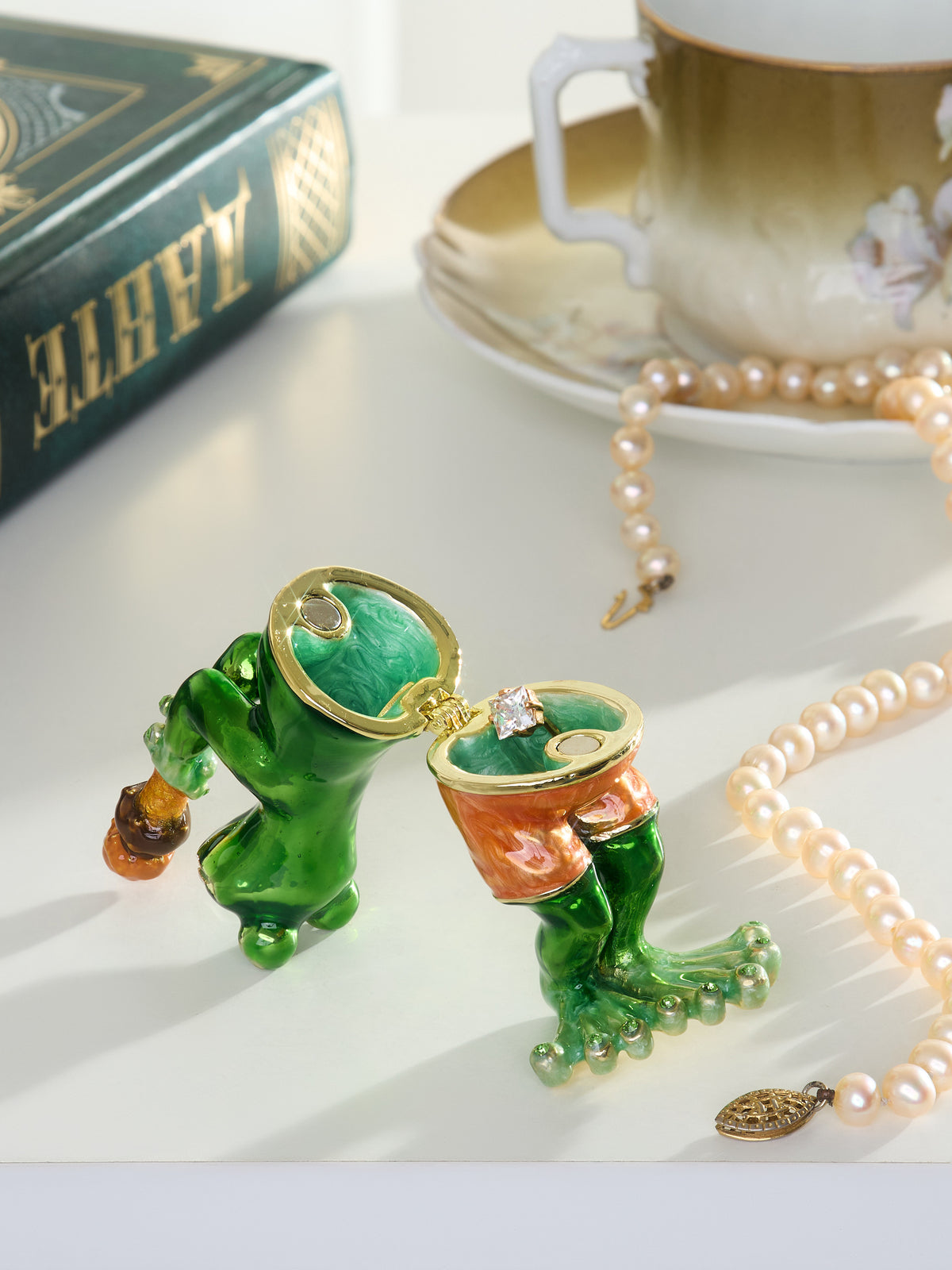 Frog Eating Chocolate Ice Cream Cone Trinket Box