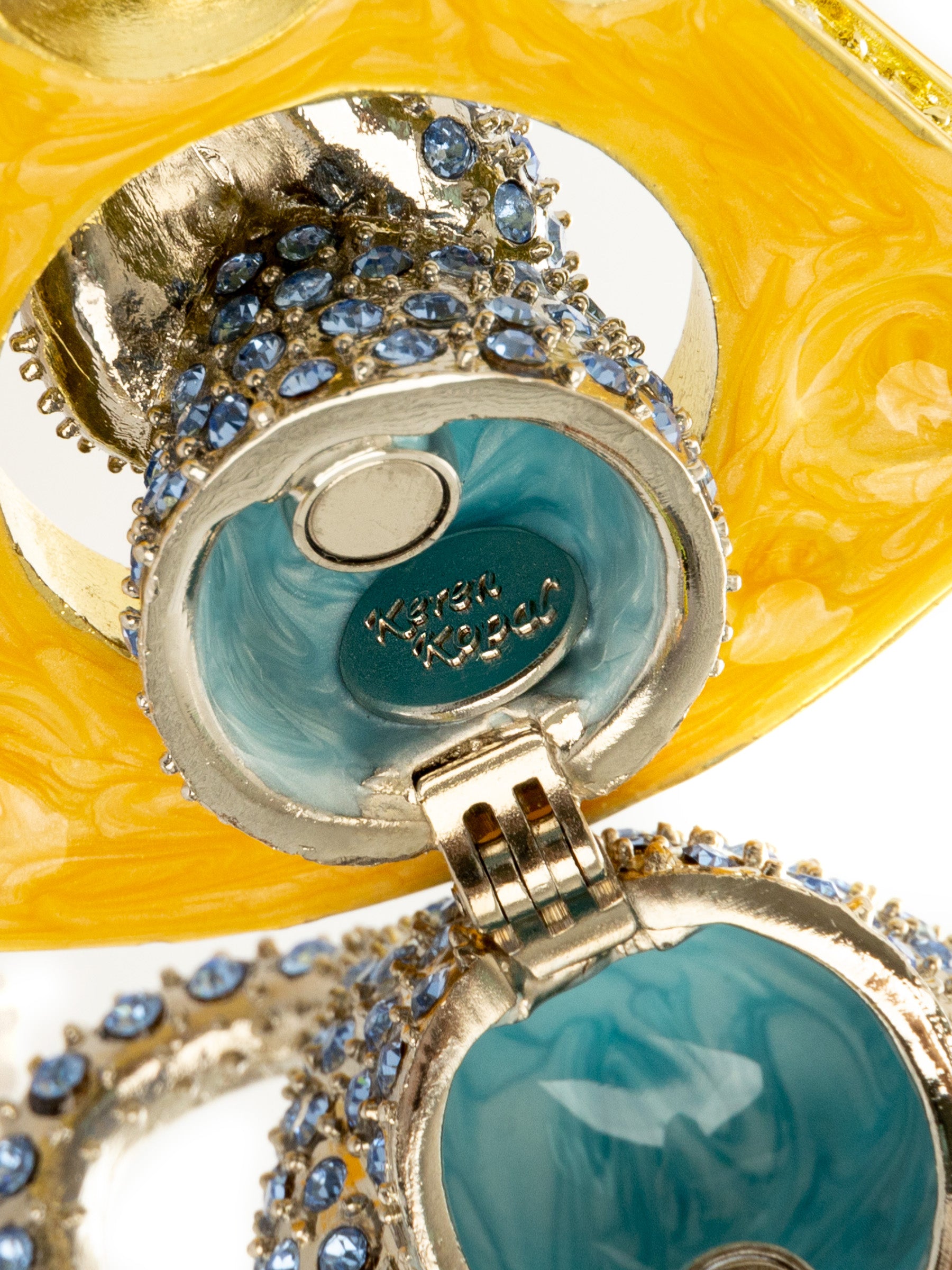 Sparkling Mouse Peeking from Yellow Cheese Trinket Box