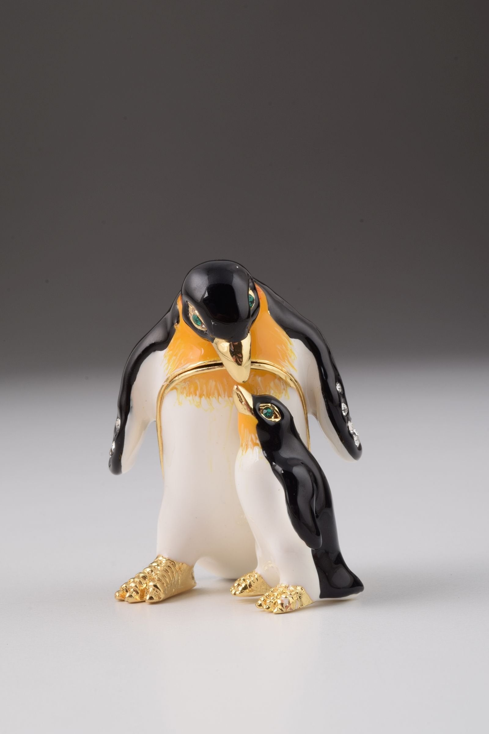 Keren Kopal Pinguine Father and Son