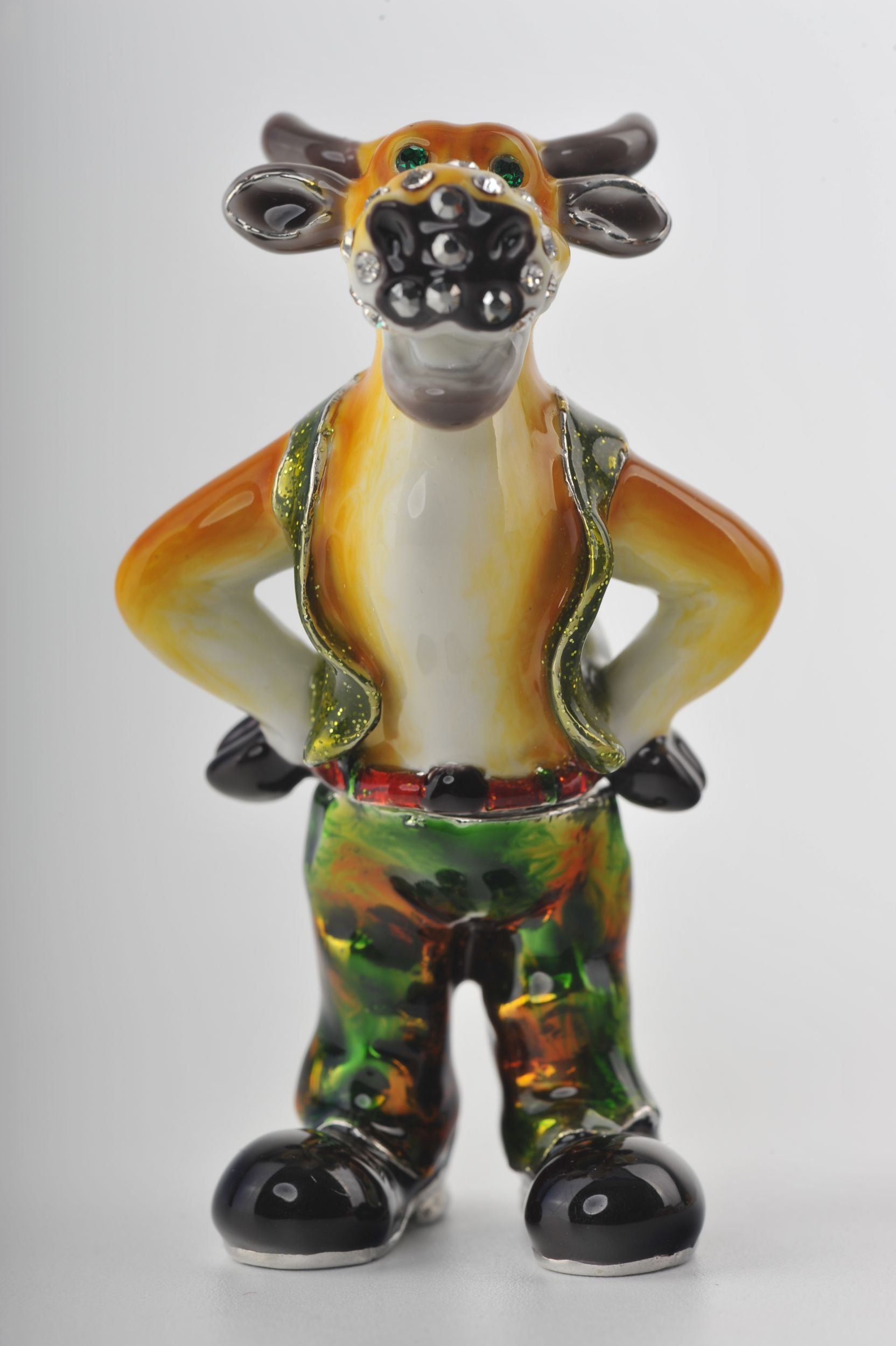 Keren Kopal Standing Bull with Green Pants