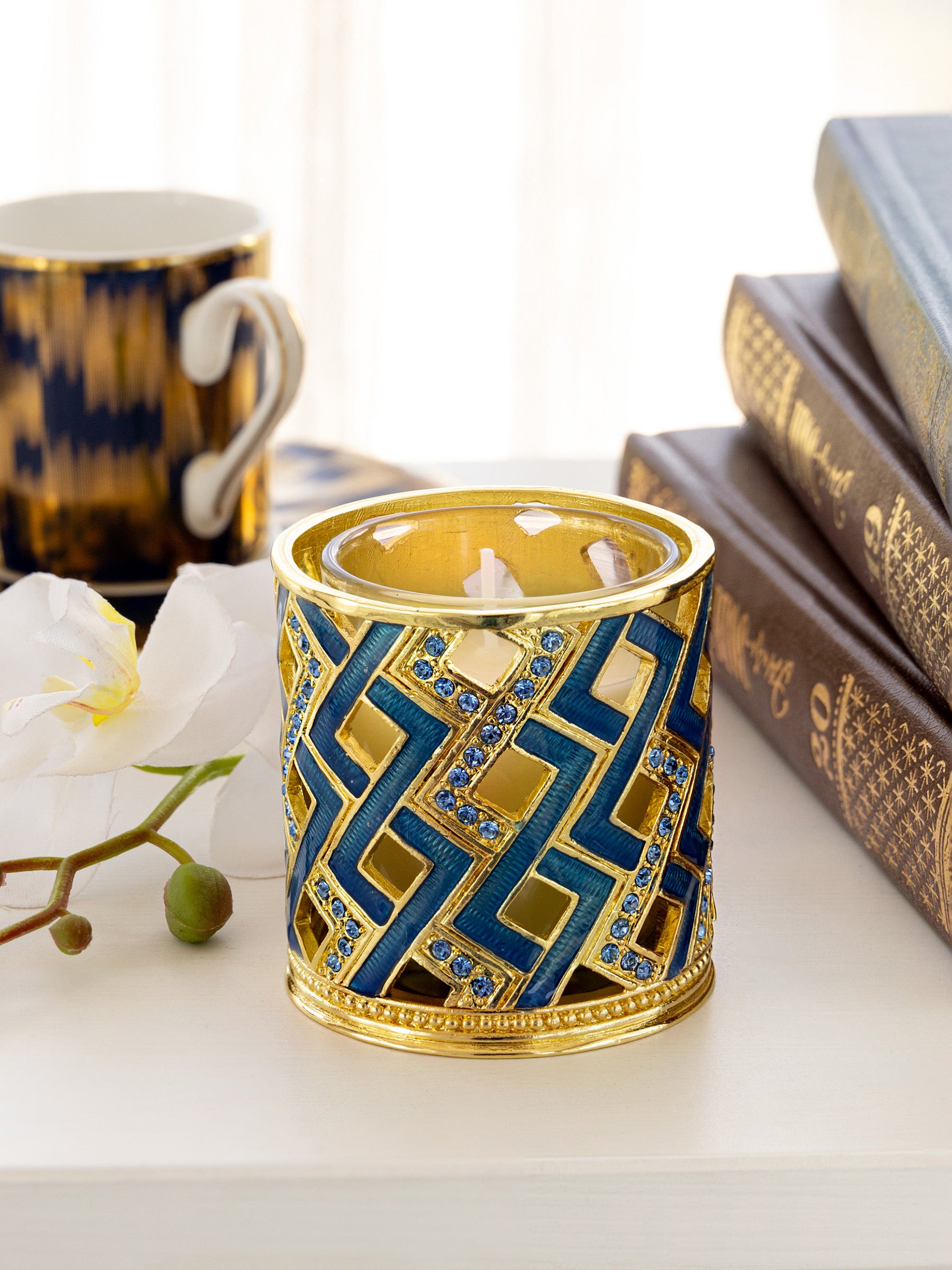 Keren Kopal Blue Decorated Candle Holder