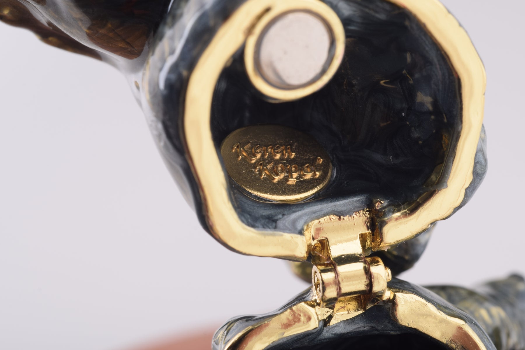 Keren Kopal Three Elephants