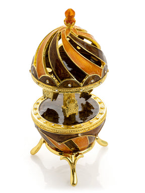 Brown Carousel With Royal Chairs