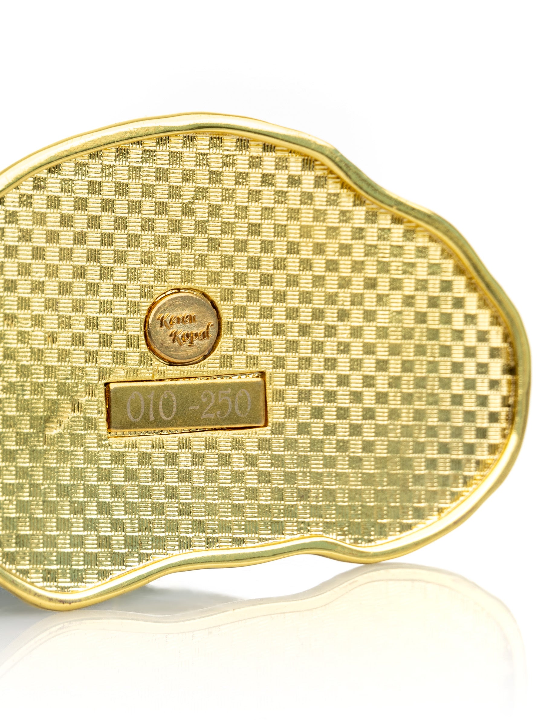 Keren Kopal Frog Playing Football