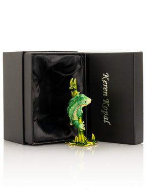 Keren Kopal Green Frog on Bamboo Trinket Box