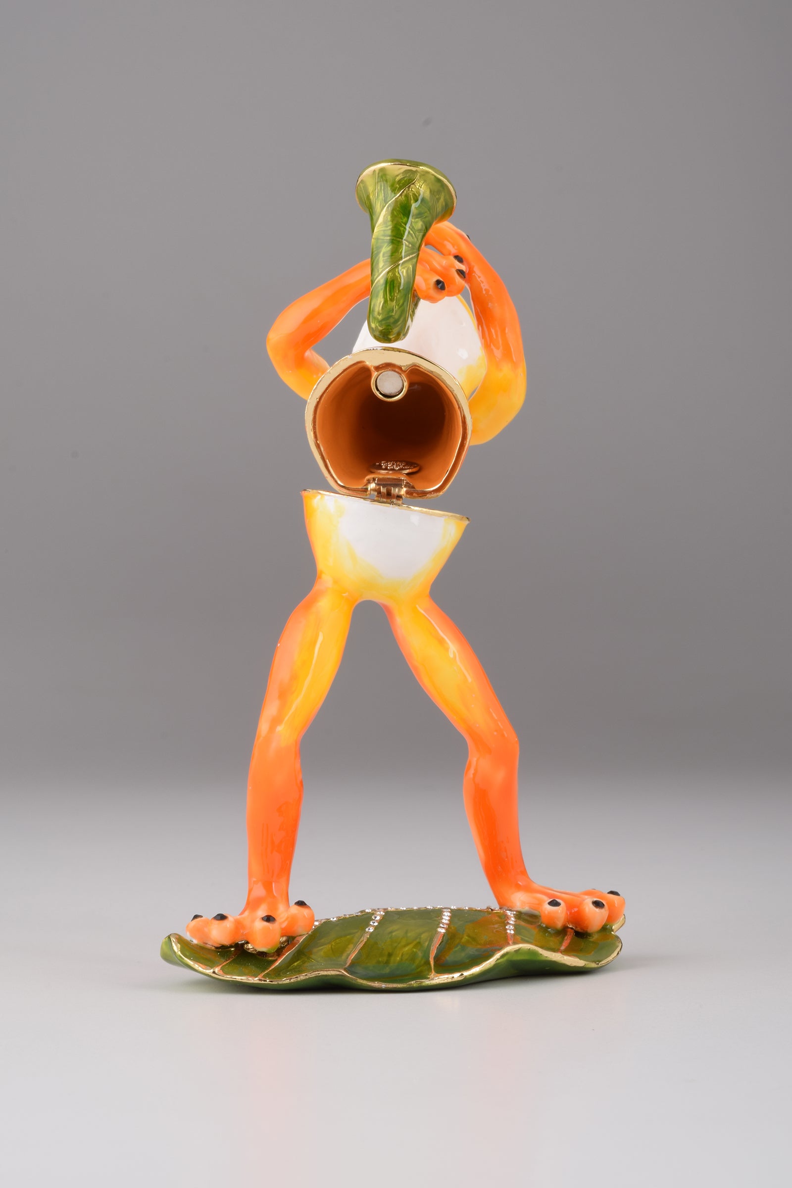 Keren Kopal Frog Playing a Saxophone