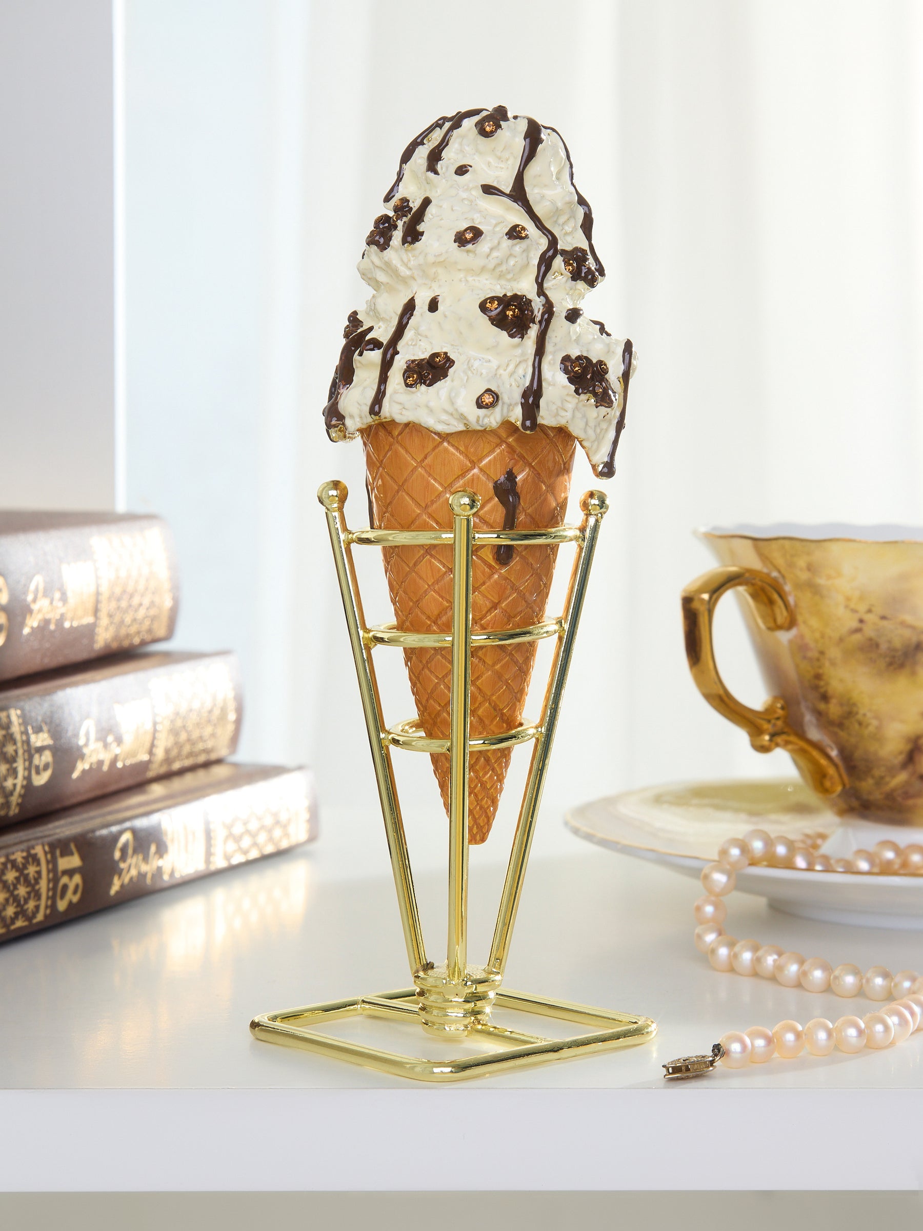 Boîte à bijoux Cornet de Glace Cookies & Cream au Chocolat Noir Fondu