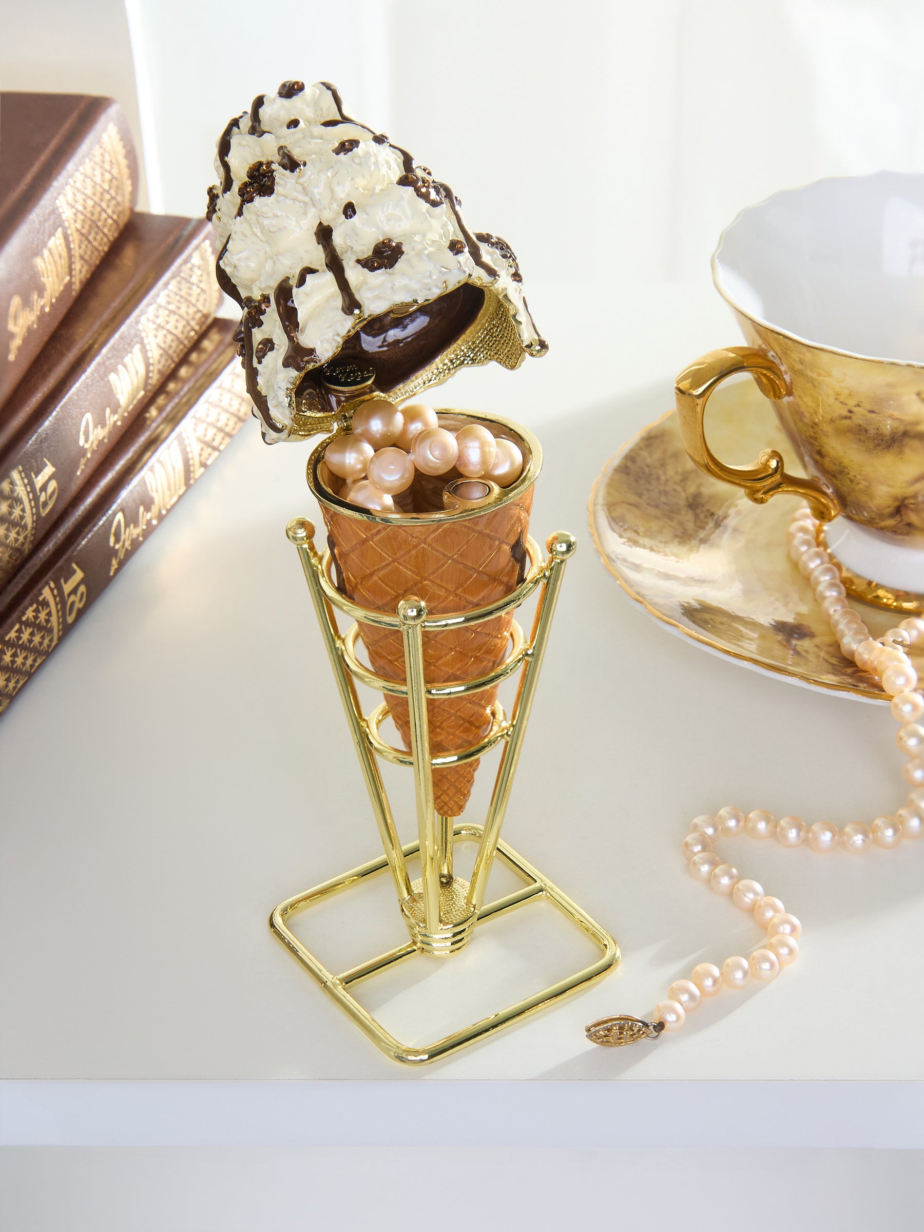 Boîte à bijoux Cornet de Glace Cookies & Cream au Chocolat Noir Fondu