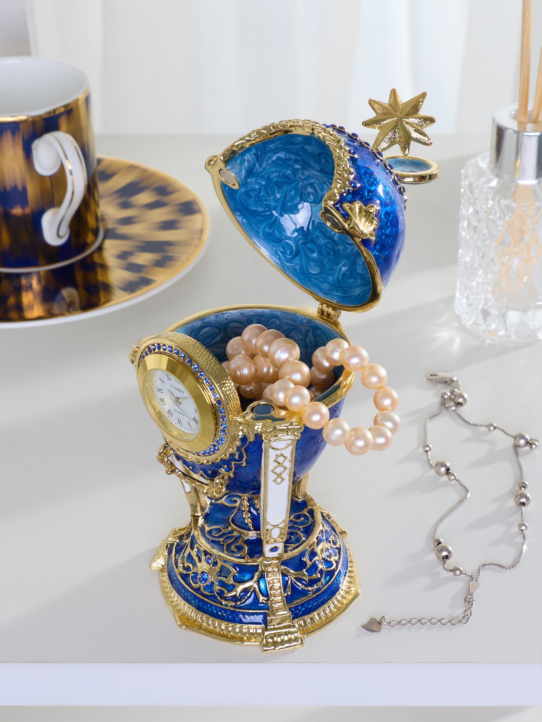 Boîte à bijoux Œuf Horloge Bleu Royal & Or avec Compartiment Secret & Étoile Amovible