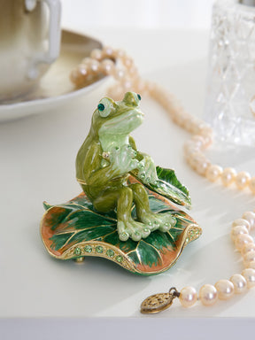 Keren Kopal Green Frog Rowing a Leaf Trinket Box