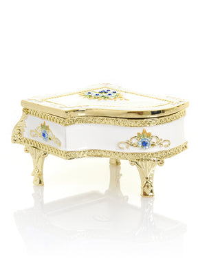 Keren Kopal White Piano