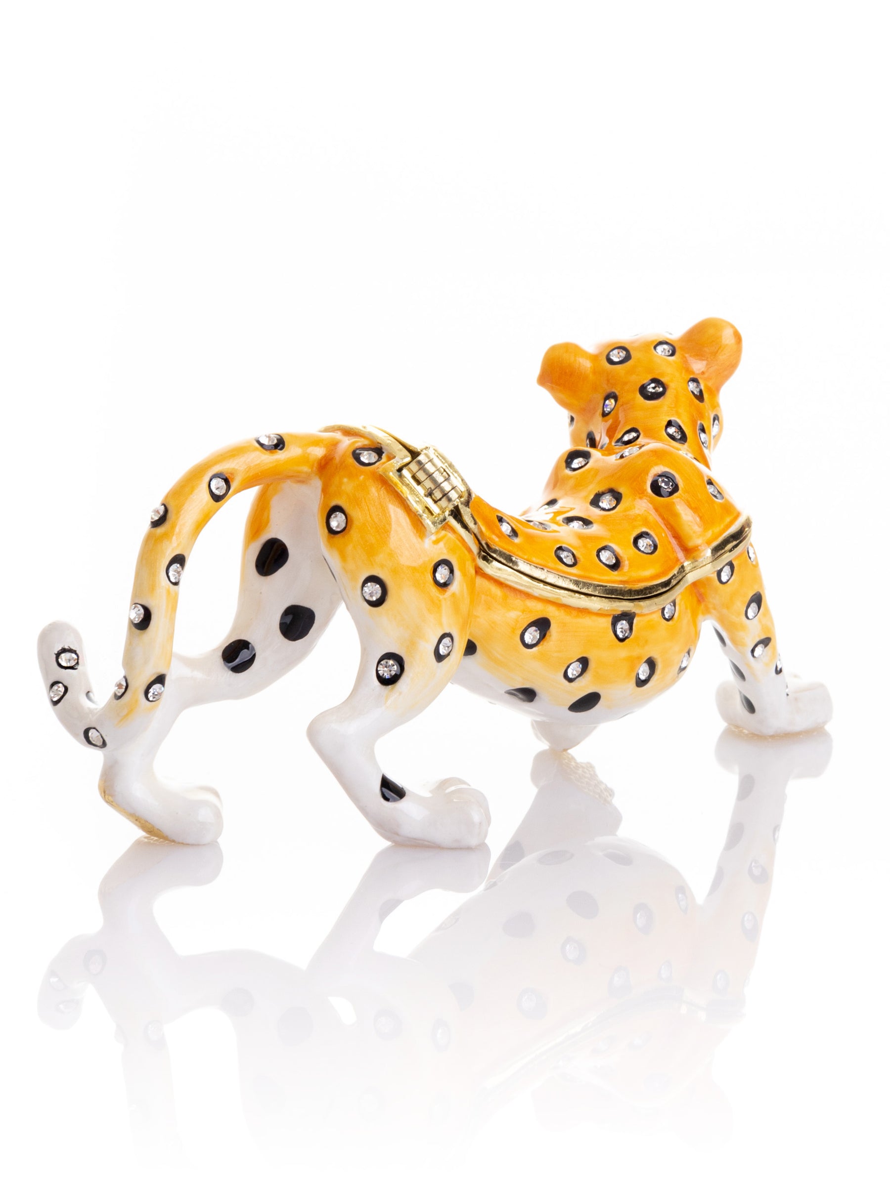 Keren Kopal Cheetah on the Hunt