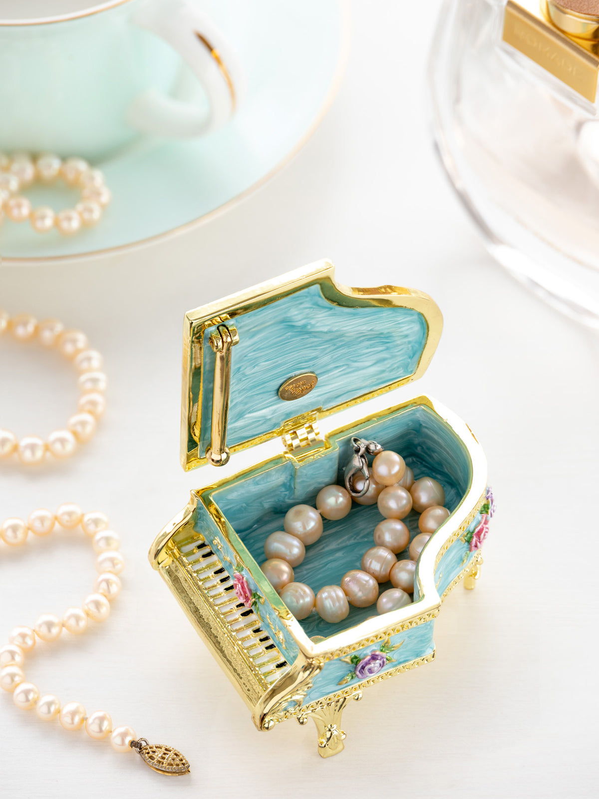 Keren Kopal Turquoise Piano with Flowers