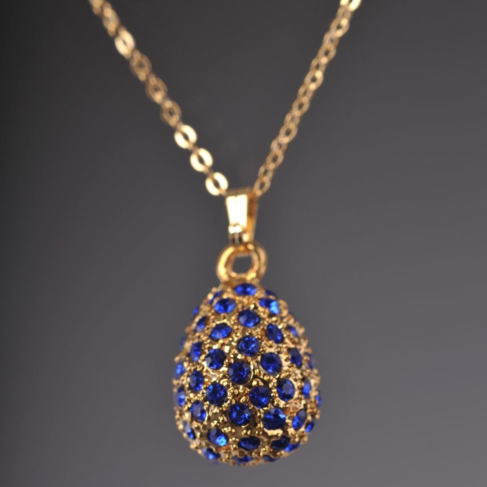 Collier à pendentif Œuf bleu