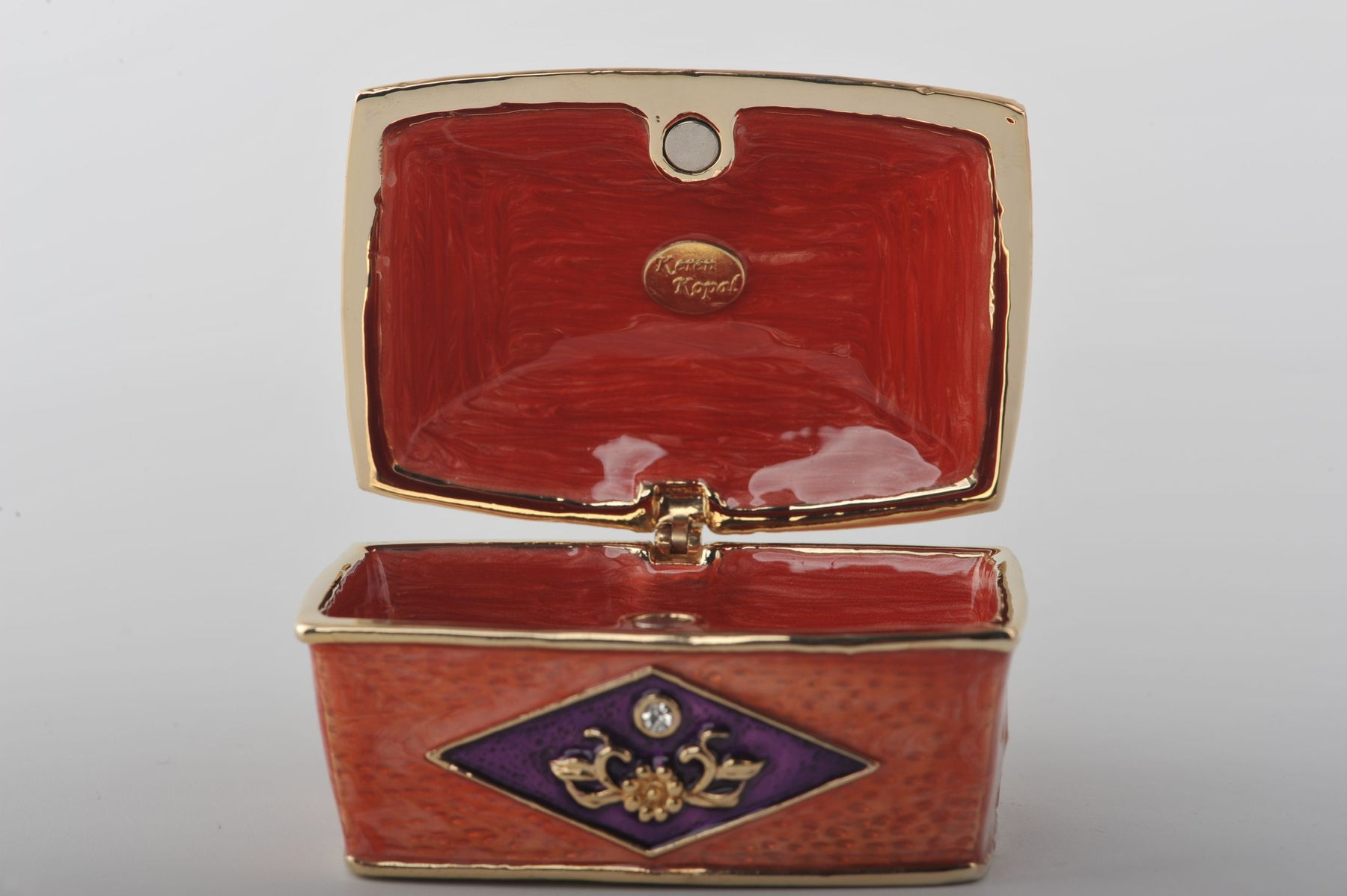 Bag Shaped Box