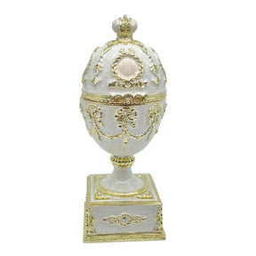 Blaues verziertes Fabergé-Ei