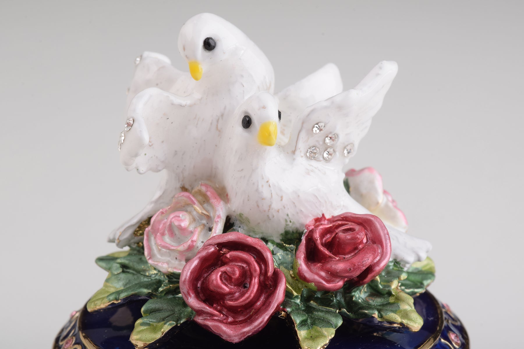 Blue Box with Roses Decorated with Two White Doves