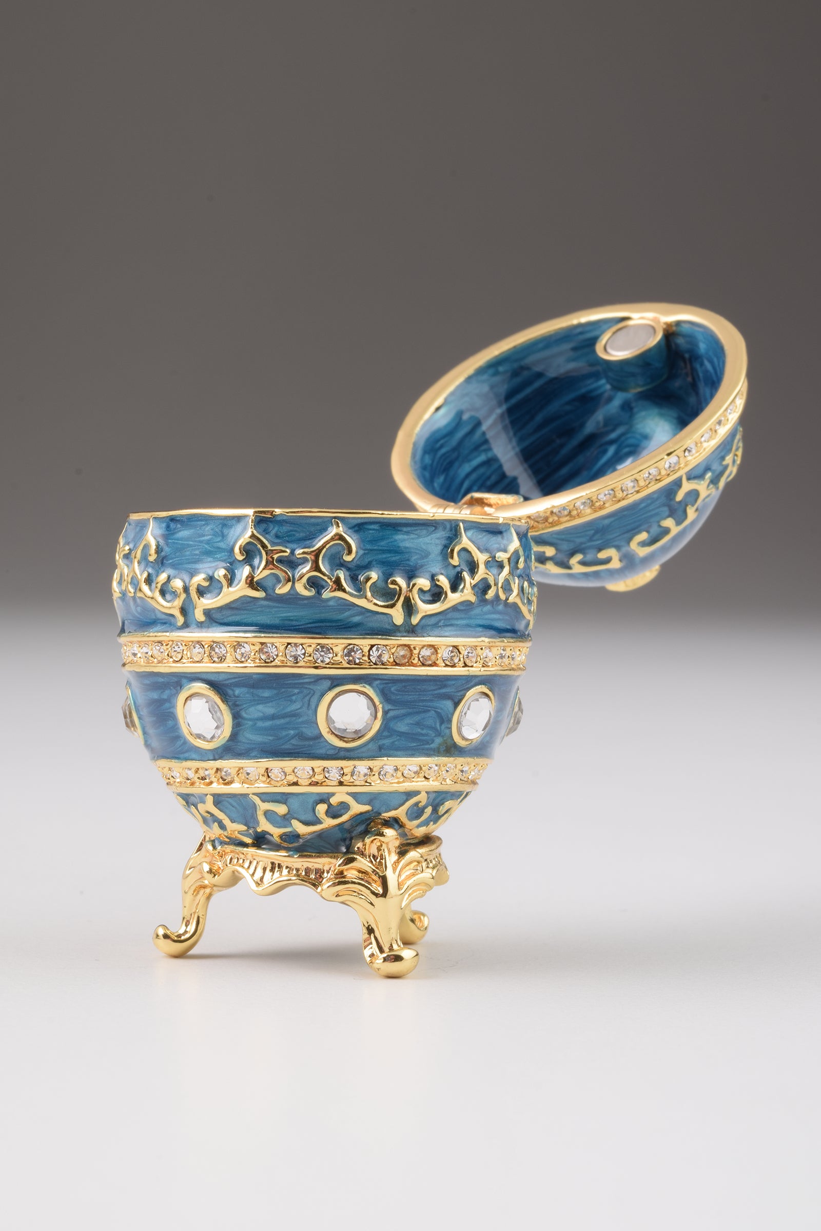 Oeuf de Fabergé bleu