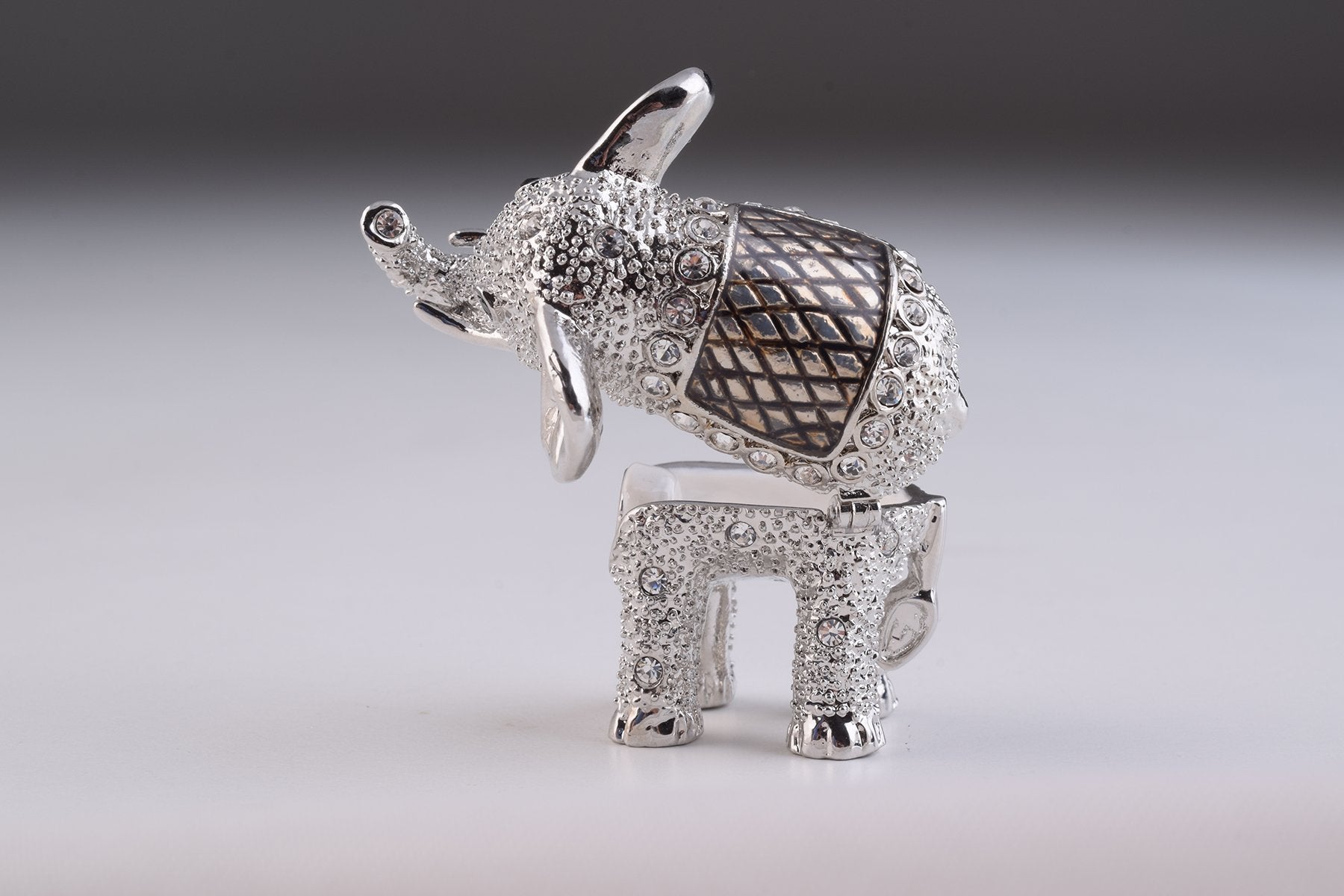 Keren Kopal Silver Elephant  41.50