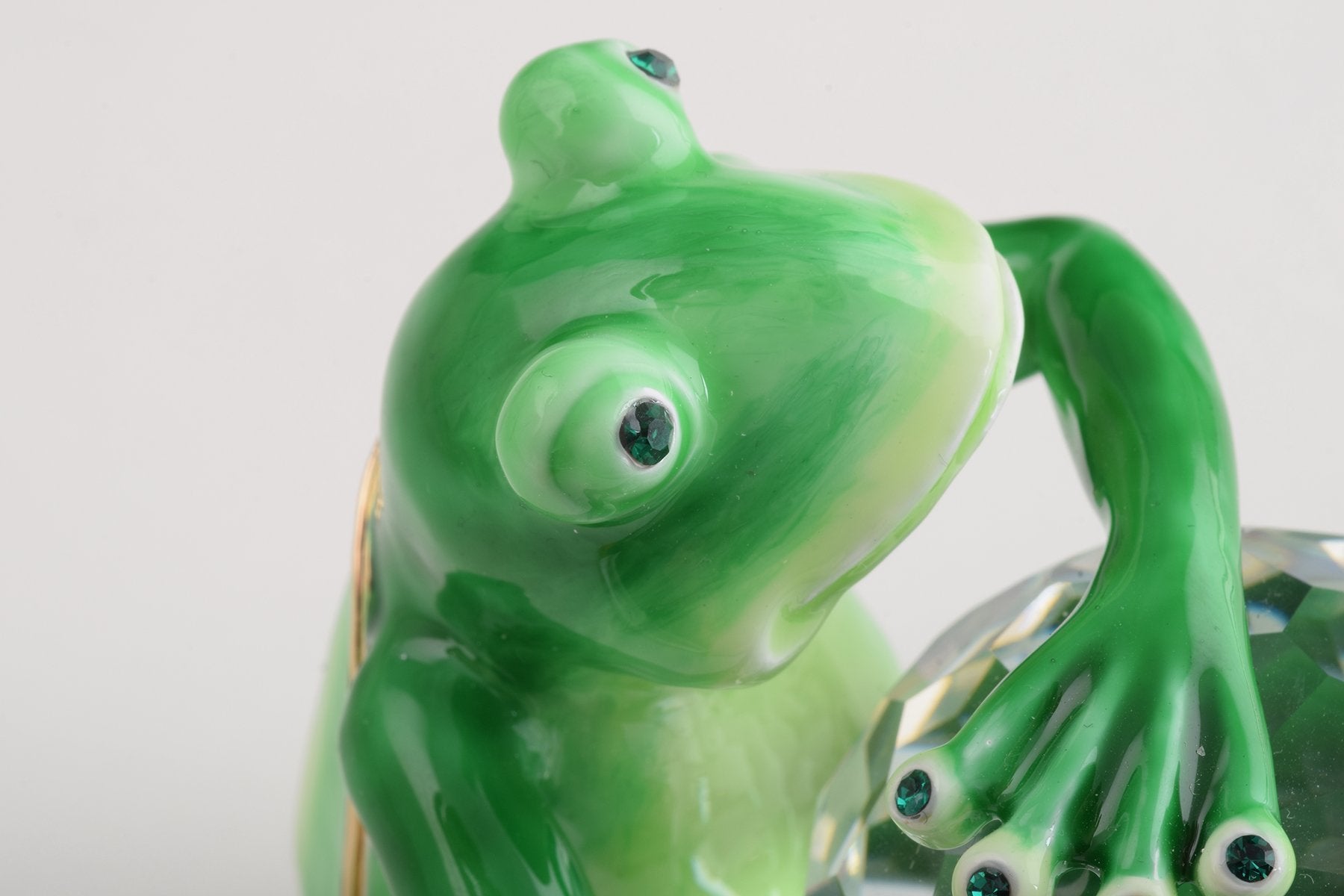 Keren Kopal Green Frog with Crystal Ball trinket box 104.00